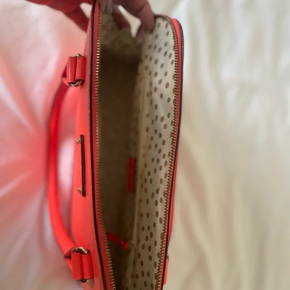 Purse/Handbag - Picture 2 of 6